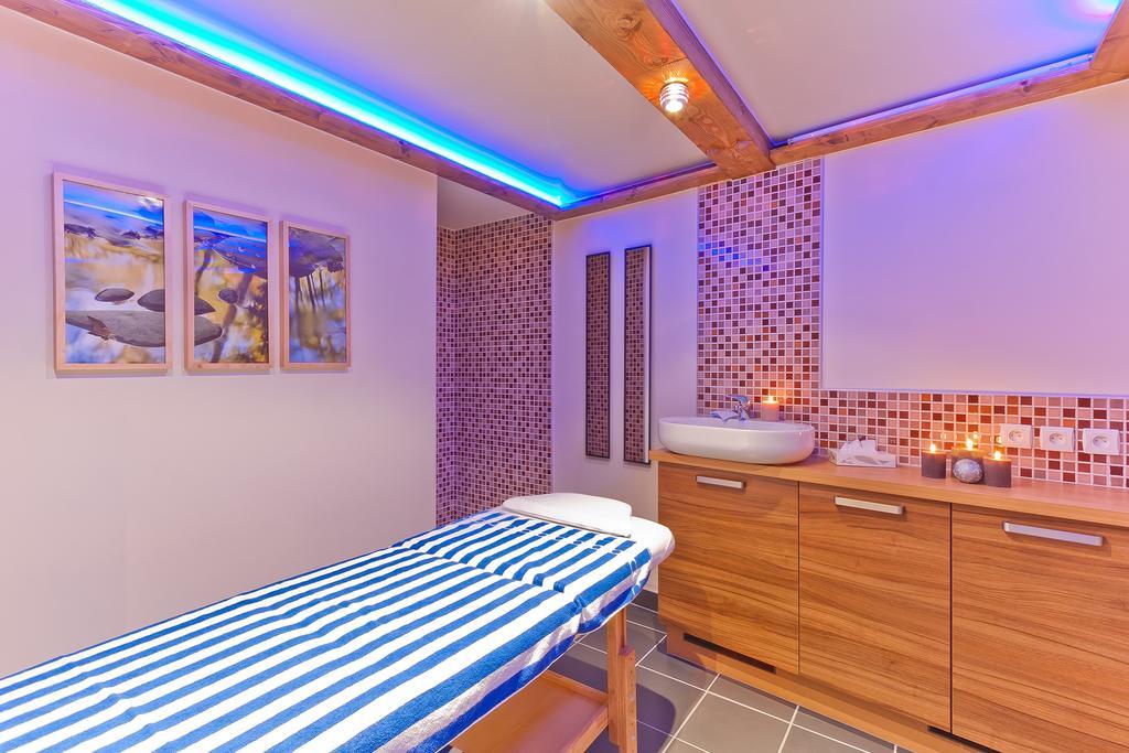 Aparthotel Les Balcons De